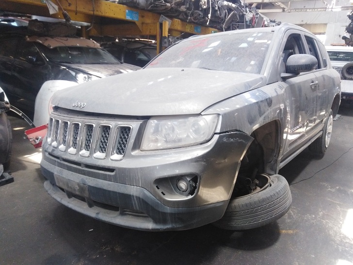 Jeep COMPASS 2011 - 1 REPUESTO USADO/USADA EN DESARME